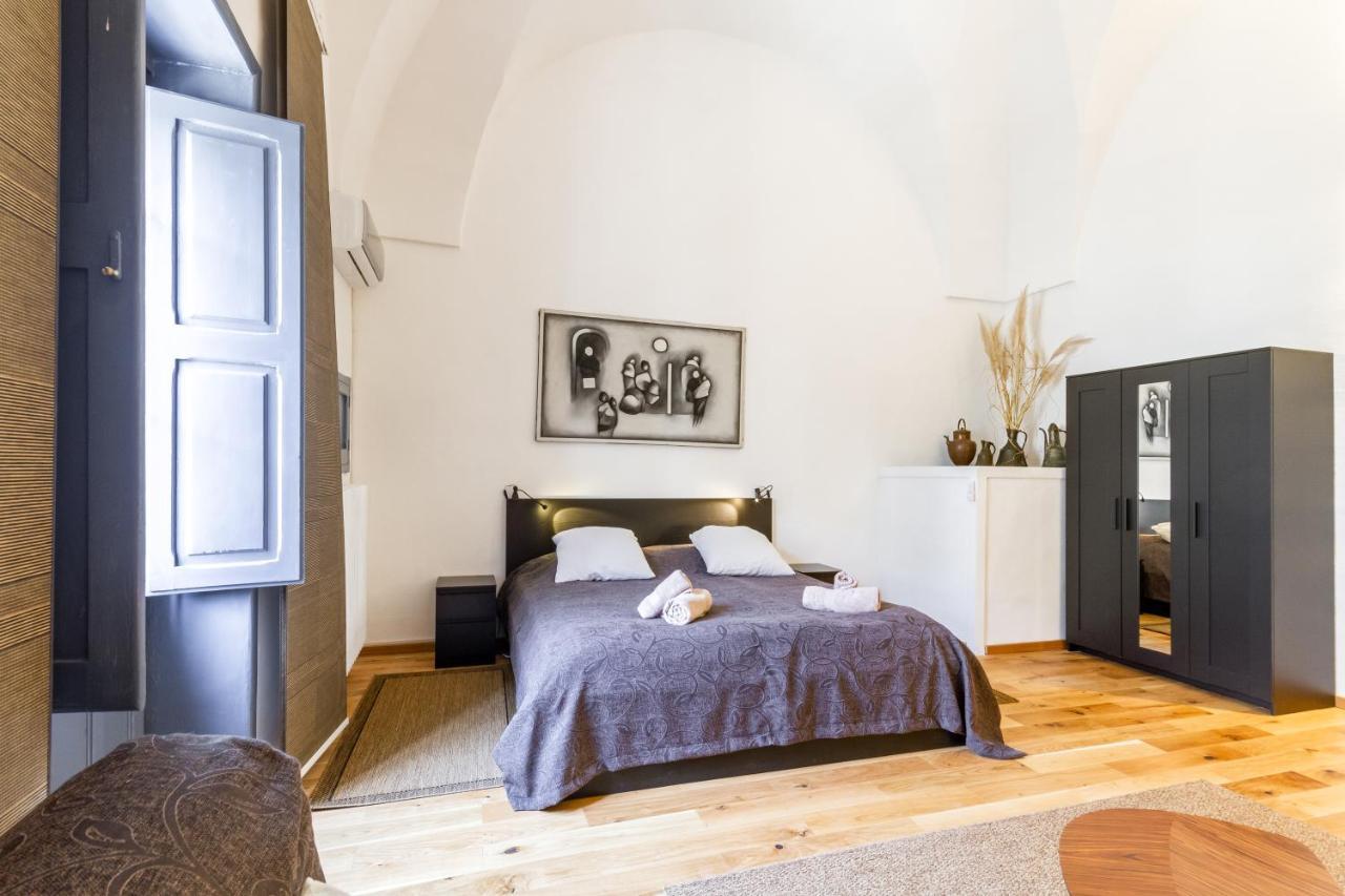 Apartament Lecce Center Charming Flat With Terrace Zewnętrze zdjęcie